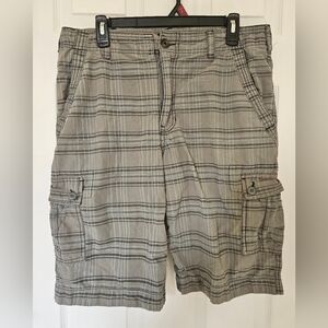 Wear FIRST Men's Gray Plaid Cargo Shorts Size 34